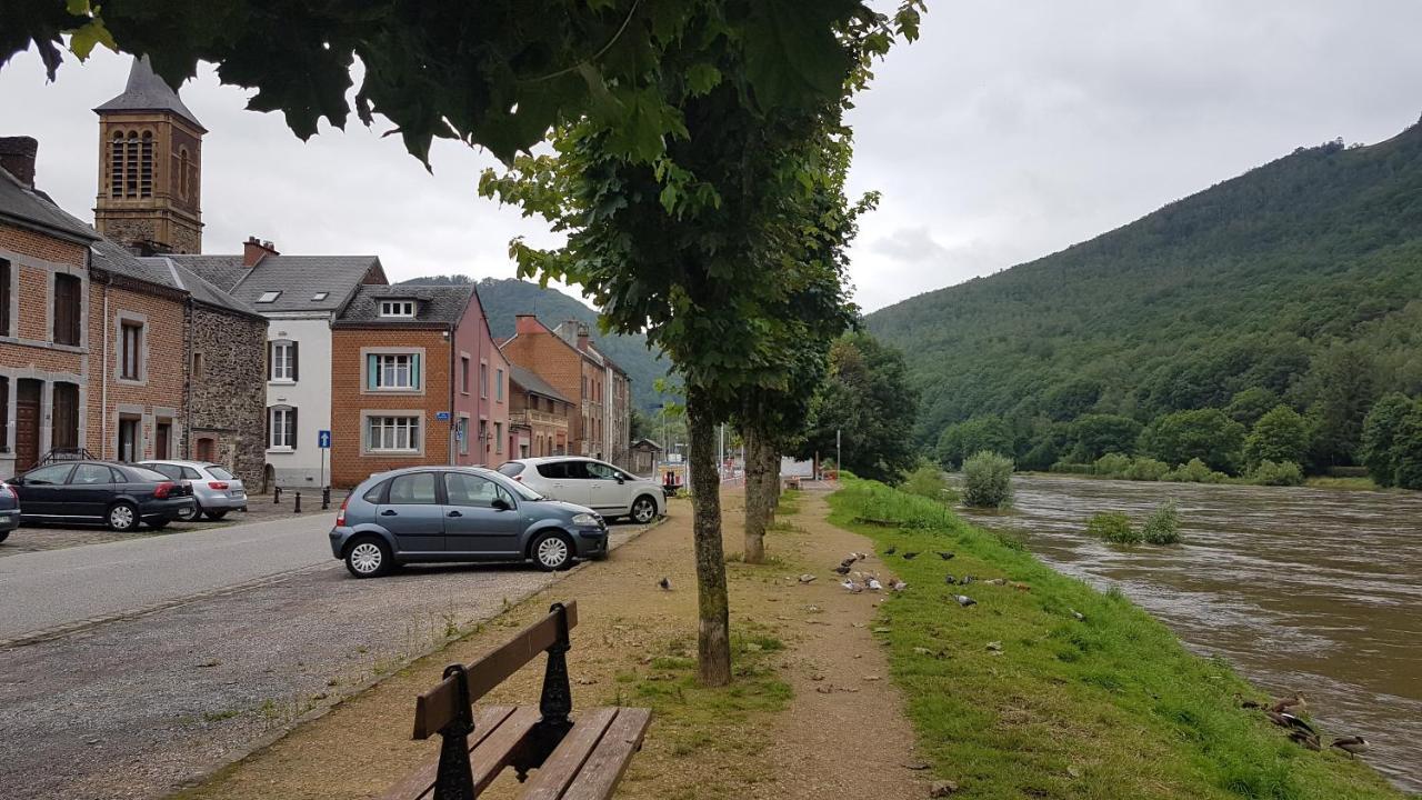 Revin Le Balcon Sur La Meuse别墅 外观 照片