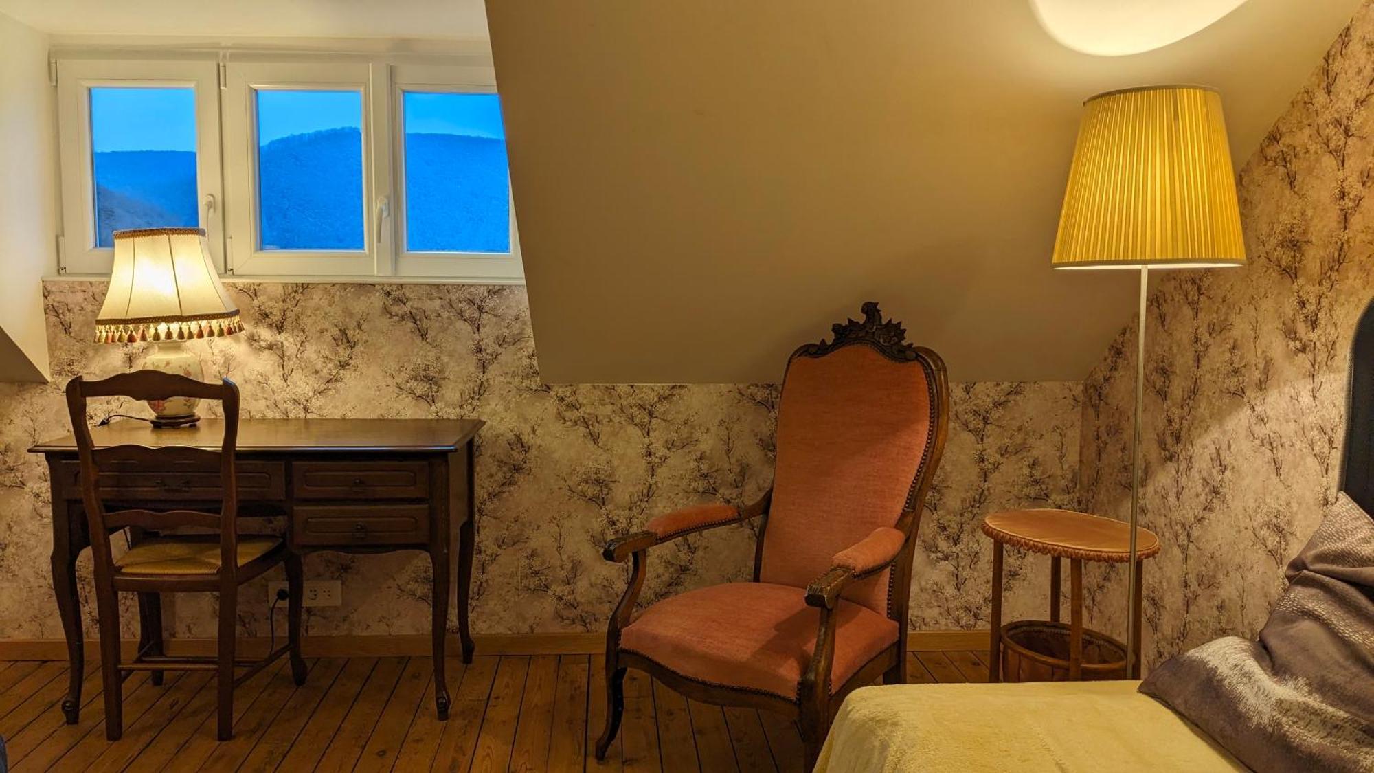 Revin Le Balcon Sur La Meuse别墅 外观 照片